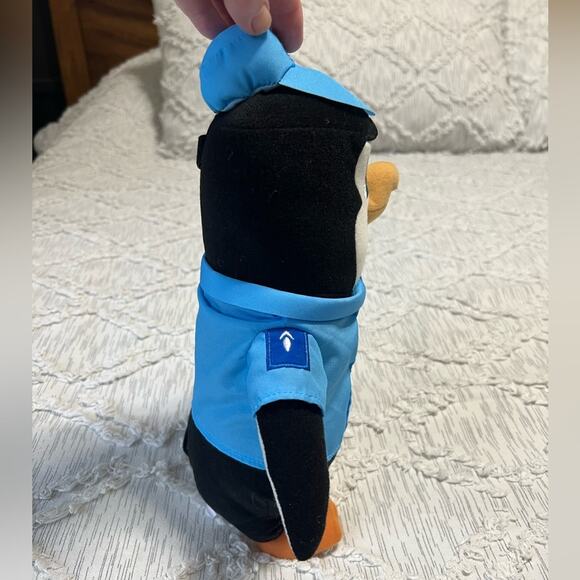 PIP Penguin Disney Store Junior T.O.T.S. 9” Plush Tots Tiny Ones Transport Doll - Picture 4 of 7